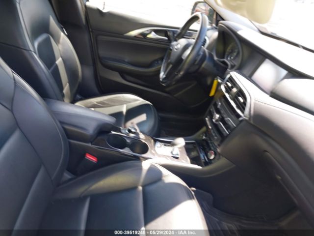 SJKCH5CR6HA019927 Infiniti Qx30 Premium