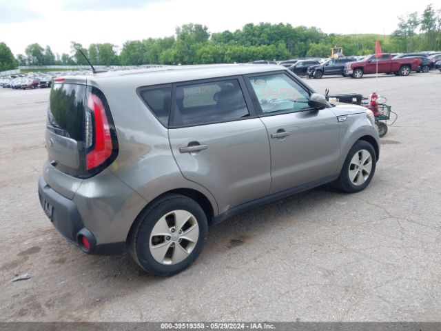 KNDJN2A27F7217613 KIA Soul