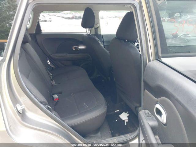 KNDJN2A27F7217613 KIA Soul