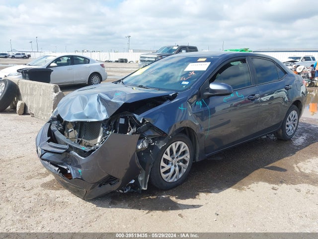 Toyota COROLLA LE 2017 2T1BURHE0HC786577 Image 2
