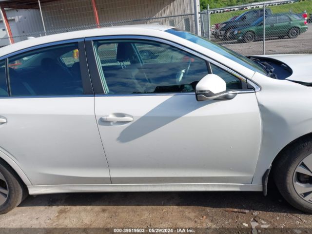 4S3BWAD66M3017093 Subaru Legacy Premium