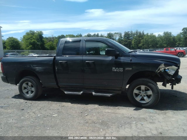 RAM 1500 Express Quad Cab 4x4 6'4 Box 2017 1C6RR7FT0HS838320 Image 13