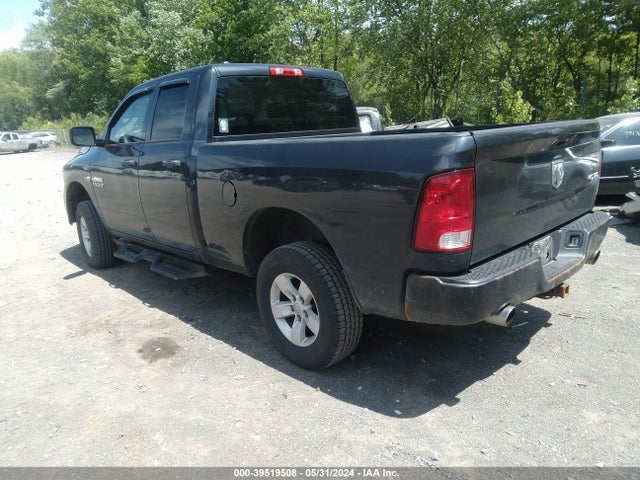 RAM 1500 Express Quad Cab 4x4 6'4 Box 2017 1C6RR7FT0HS838320 Image 3