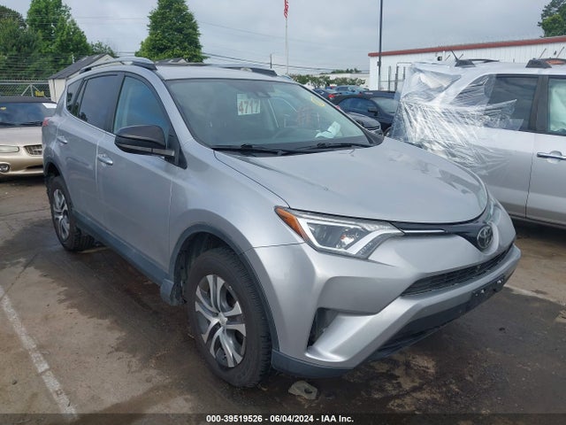 Toyota RAV4 LE 2017 2T3BFREV8HW675957 Image 1