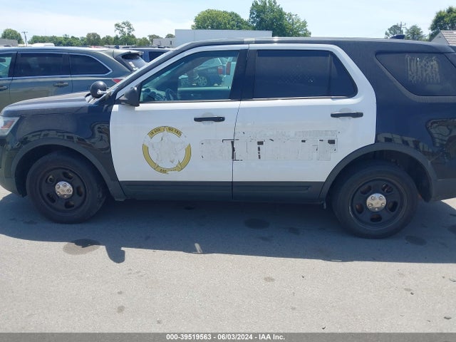 Ford Utility Police Interceptor 2017 1FM5K8AR0HGB92742 Image 14
