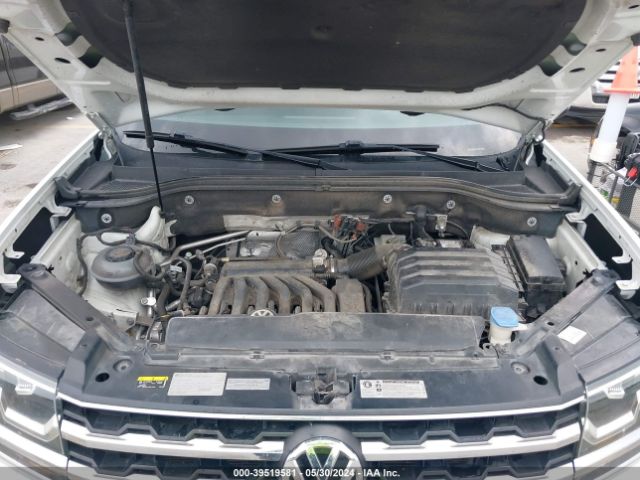 1V2AR2CA5JC543689 Volkswagen Atlas 3.6l V6 S
