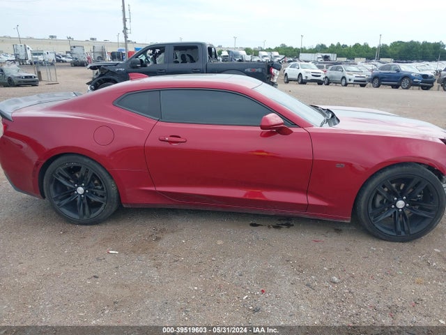 Chevrolet Camaro 1lt 2018 1G1FB1RS0J0102648 Image 13