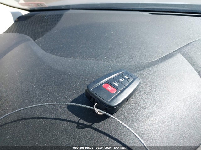 Toyota COROLLA LE 2022 JTDEAMDE7N3012636 Image 11