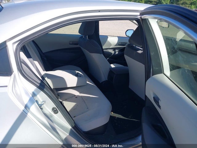 Toyota COROLLA LE 2022 JTDEAMDE7N3012636 Image 8