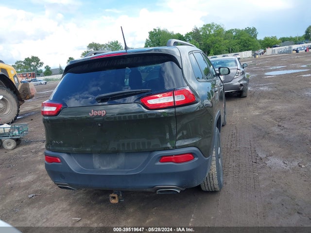 1C4PJMCS9HW551682 Jeep Cherokee 75th Anniversary Edition 4x4