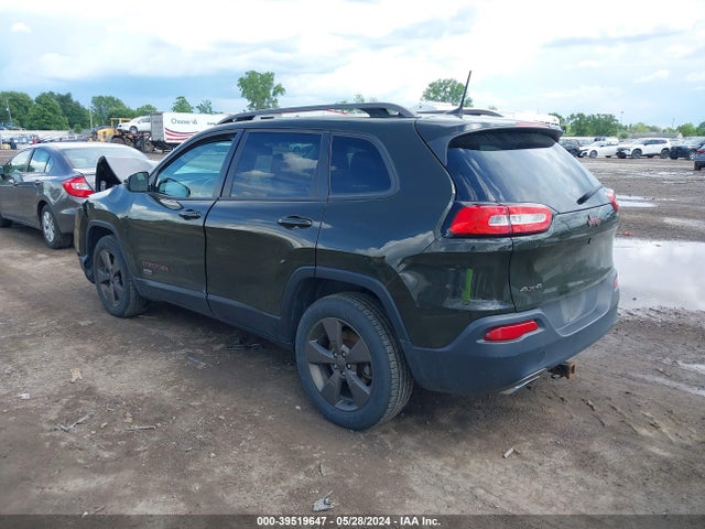 1C4PJMCS9HW551682 Jeep Cherokee 75th Anniversary Edition 4x4