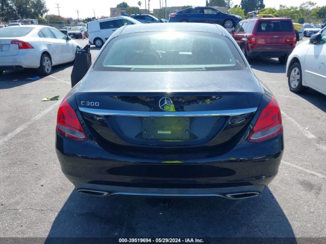 55SWF4JB1GU132047 Mercedes-Benz C 300 Luxury/sport