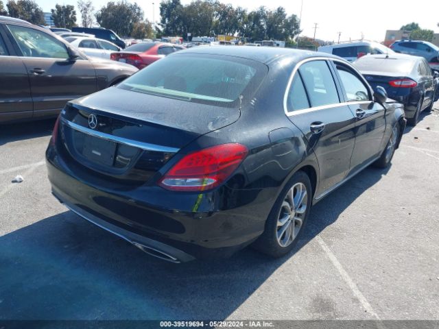 55SWF4JB1GU132047 Mercedes-Benz C 300 Luxury/sport