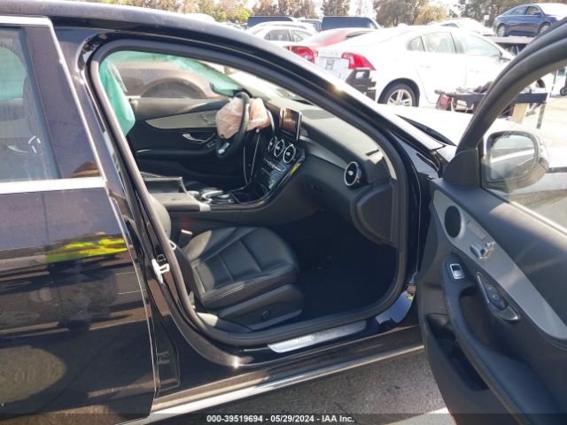 55SWF4JB1GU132047 Mercedes-Benz C 300 Luxury/sport