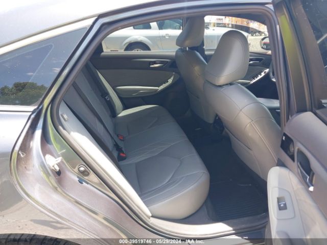 4T1BZ1FB9KU020008 Toyota AVALON LIMITED