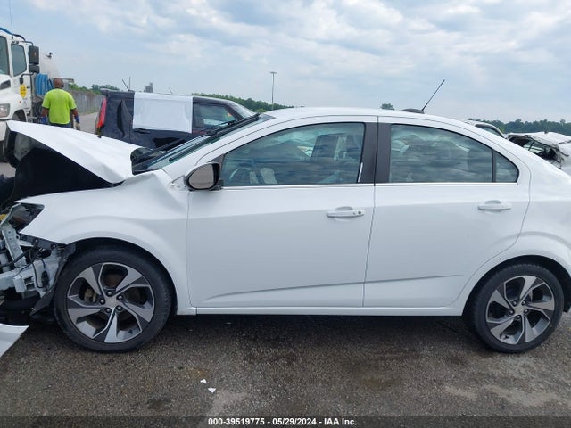Chevrolet Sonic Premier Auto 2017 1G1JF5SB8H4114484 Image 14