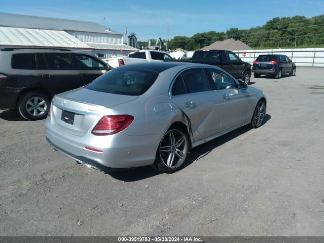 WDDZF4KB8JA431568 Mercedes-Benz E 300 4matic