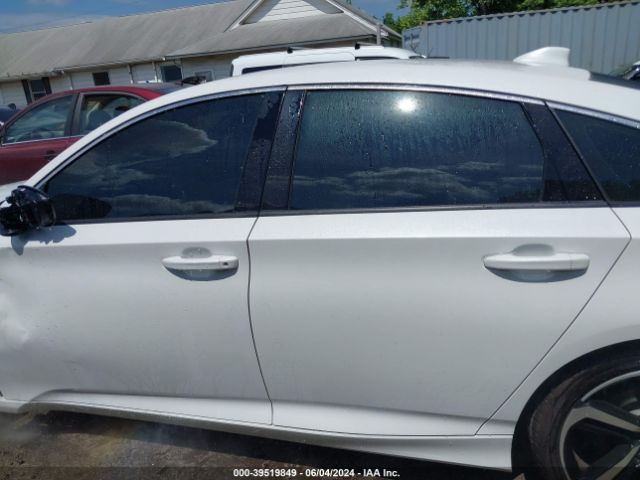 1HGCV1F38LA152212 Honda Accord Sport