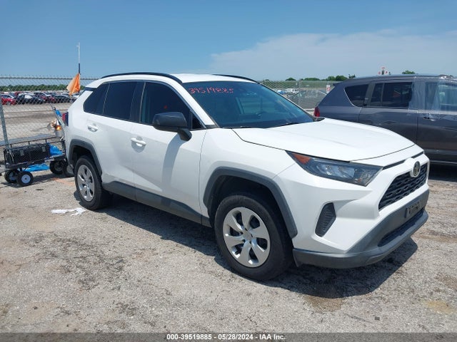 Toyota RAV4 LE 2019 2T3H1RFV8KW019420 главное изображение