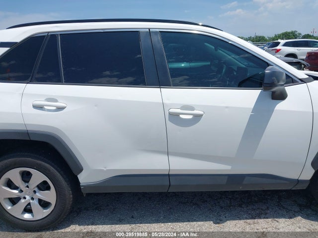 Toyota RAV4 LE 2019 2T3H1RFV8KW019420 Image 13