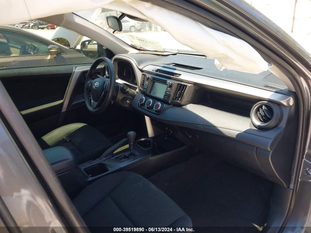 Toyota RAV4 LE 2017 JTMZFREV7HJ709559 Image 5