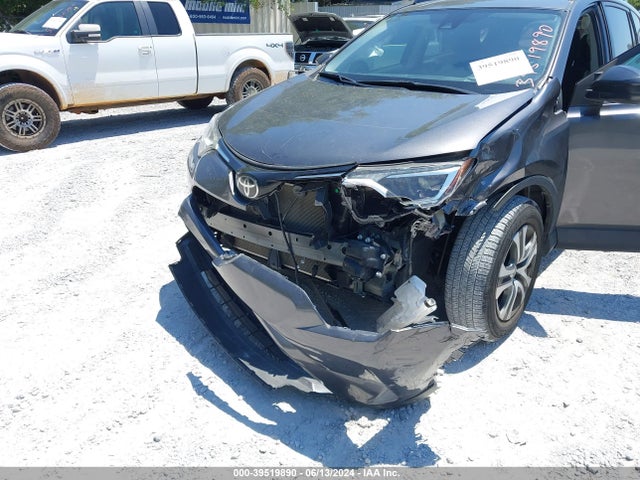 Toyota RAV4 LE 2017 JTMZFREV7HJ709559 Image 6