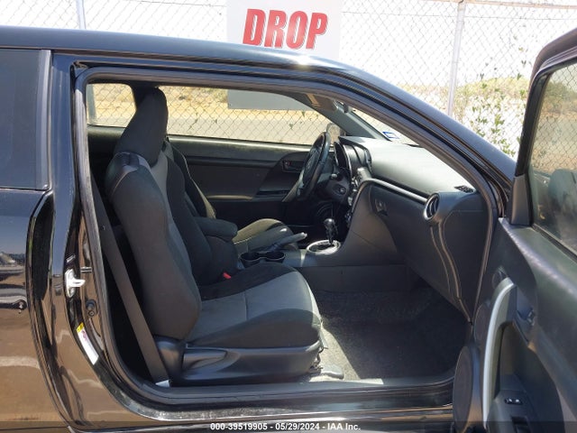 Scion TC 2014 JTKJF5C74E3081558 Image 5