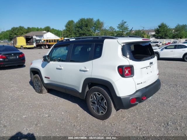 ZACCJBCT3FPB50800 Jeep Renegade Trailhawk