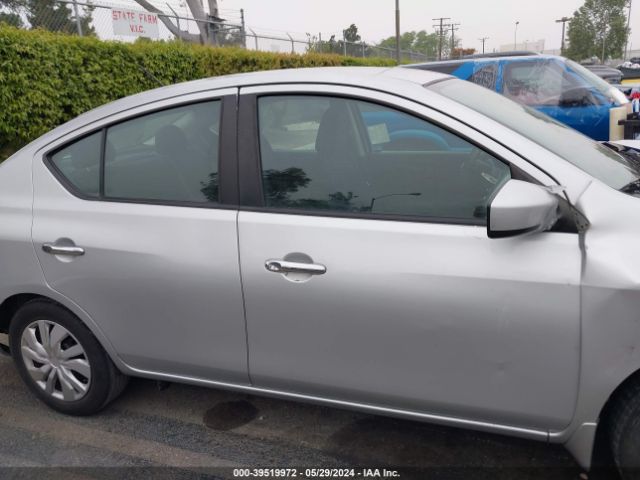 3N1CN7AP1FL875850 Nissan Versa 1.6 Sv