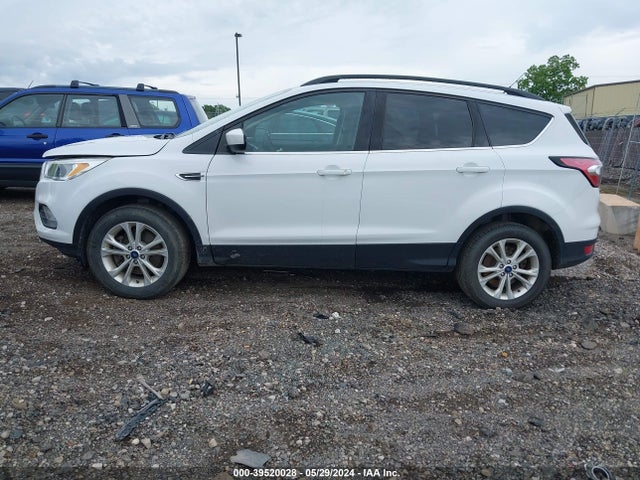 Ford ESCAPE SE 2018 1FMCU9GD1JUB23746 Image 14