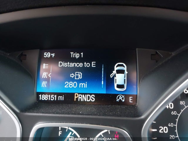Ford ESCAPE SE 2018 1FMCU9GD1JUB23746 Image 15