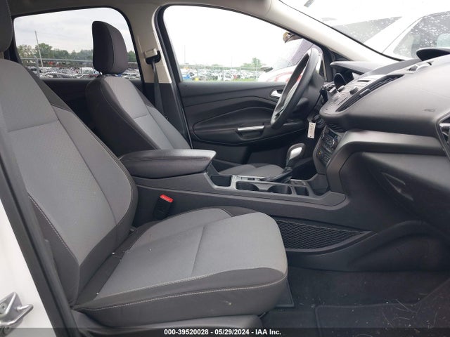 Ford ESCAPE SE 2018 1FMCU9GD1JUB23746 Image 5