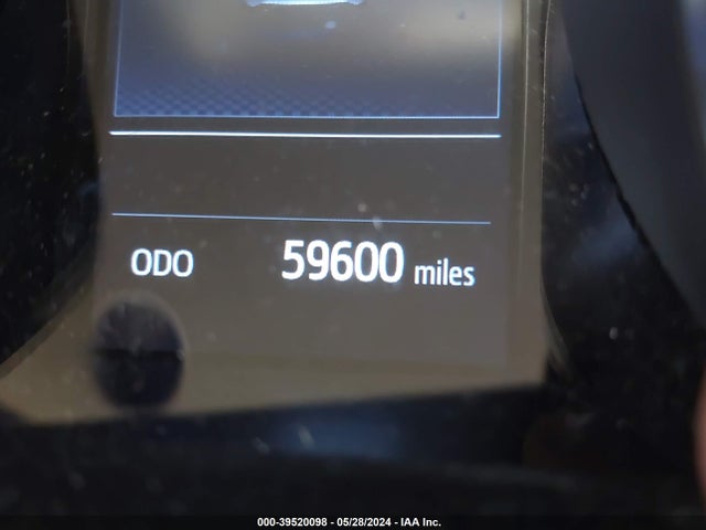 Toyota C-HR XLE 2020 NMTKHMBX8LR116551 Image 7