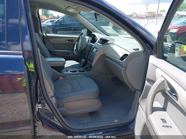Chevrolet Traverse Ls 2016 1GNKRFED1GJ116574 Image 5