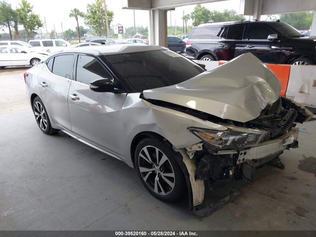 2017 1N4AA6AP1HC417711 main image