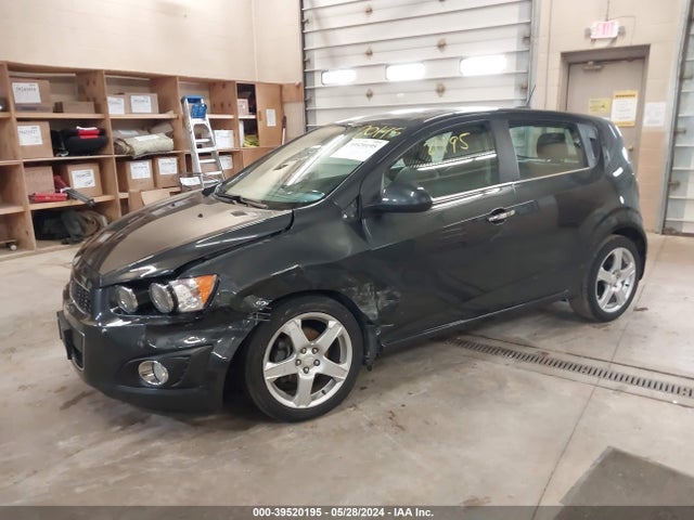 Chevrolet Sonic Ltz Auto 2015 1G1JE6SB0F4151292 Image 2
