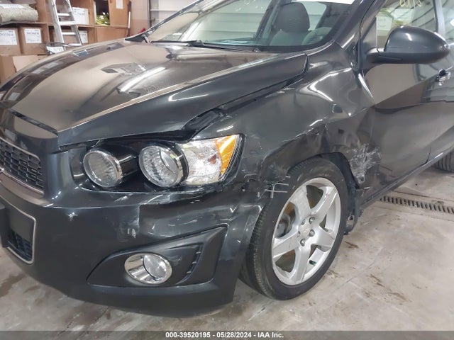 Chevrolet Sonic Ltz Auto 2015 1G1JE6SB0F4151292 Image 6