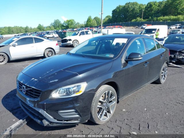 YV140MTLXJ2450978 Volvo S60 T5 Dynamic