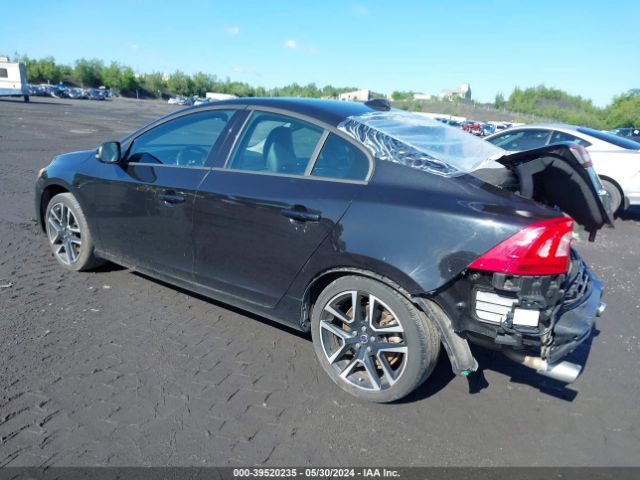 YV140MTLXJ2450978 Volvo S60 T5 Dynamic