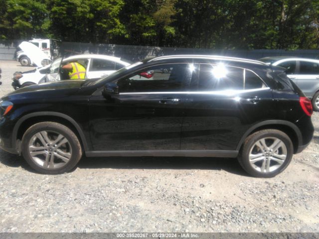 WDCTG4GB2JJ491572 Mercedes-Benz Gla 250 4matic