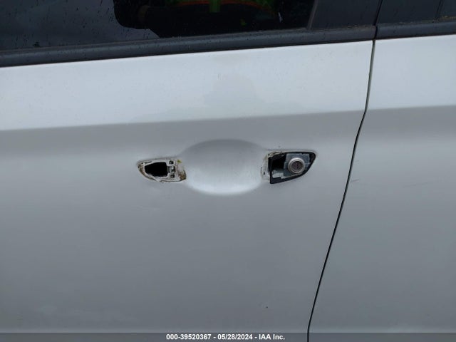 Hyundai ACCENT SE 2019 3KPC24A33KE050523 Image 13