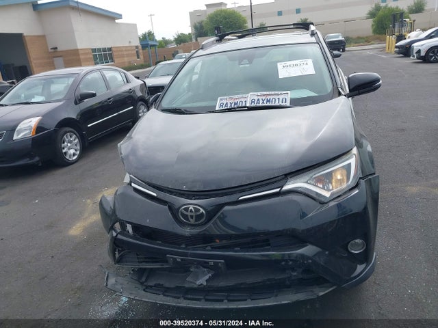 Toyota Rav4 Xle 2017 2T3RFREV4HW651945 Image 12