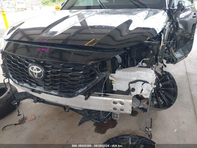 Toyota Highlander Xse 2023 5TDKDRBHXPS027153 Image 18