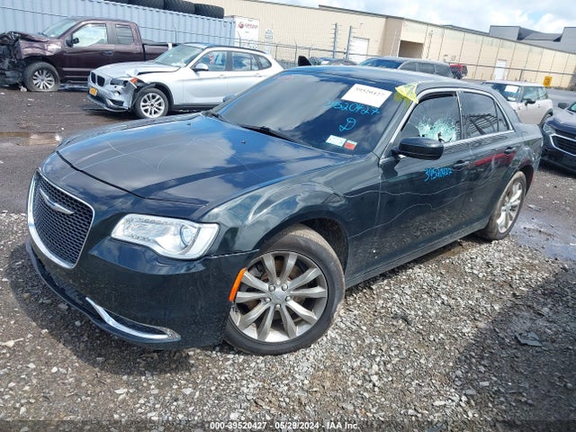 2C3CCARG0FH808559 Chrysler 300 Limited