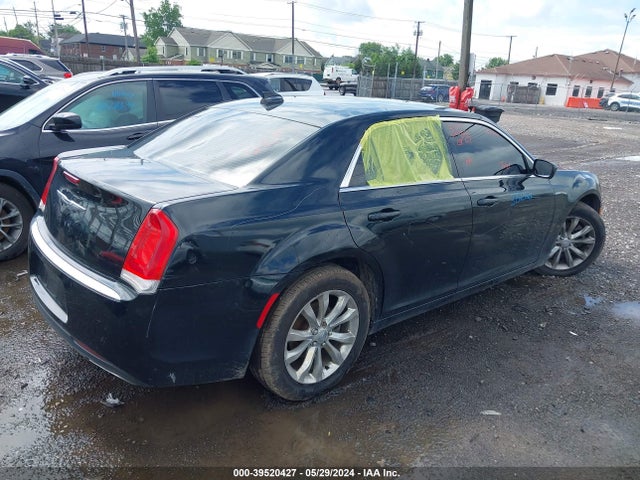 2C3CCARG0FH808559 Chrysler 300 Limited
