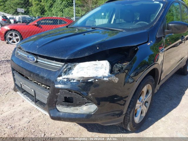 1FMCU9GX7GUC67501 Ford ESCAPE SE