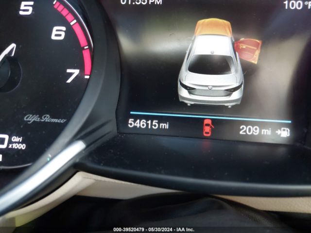 ZARFANBN3K7611847 Alfa Romeo Giulia Ti Lusso Awd