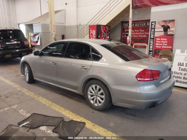 1VWAT7A35EC084851 Volkswagen Passat 1.8t Wolfsburg Edition