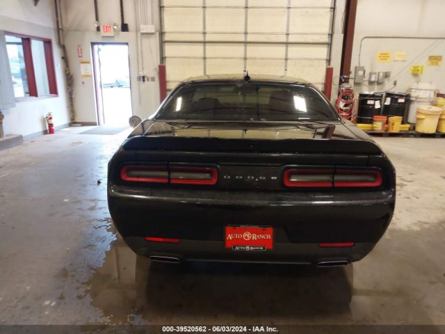 2C3CDZJG1NH143872 Dodge Challenger Gt