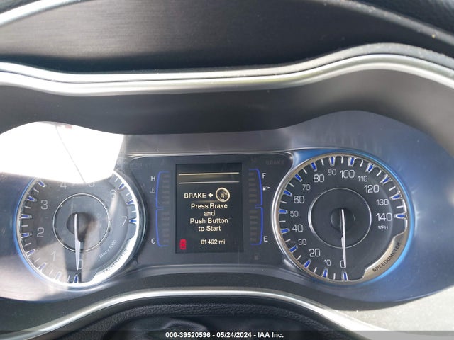 Chrysler 200 Limited 2015 1C3CCCAB6FN688818 Image 7
